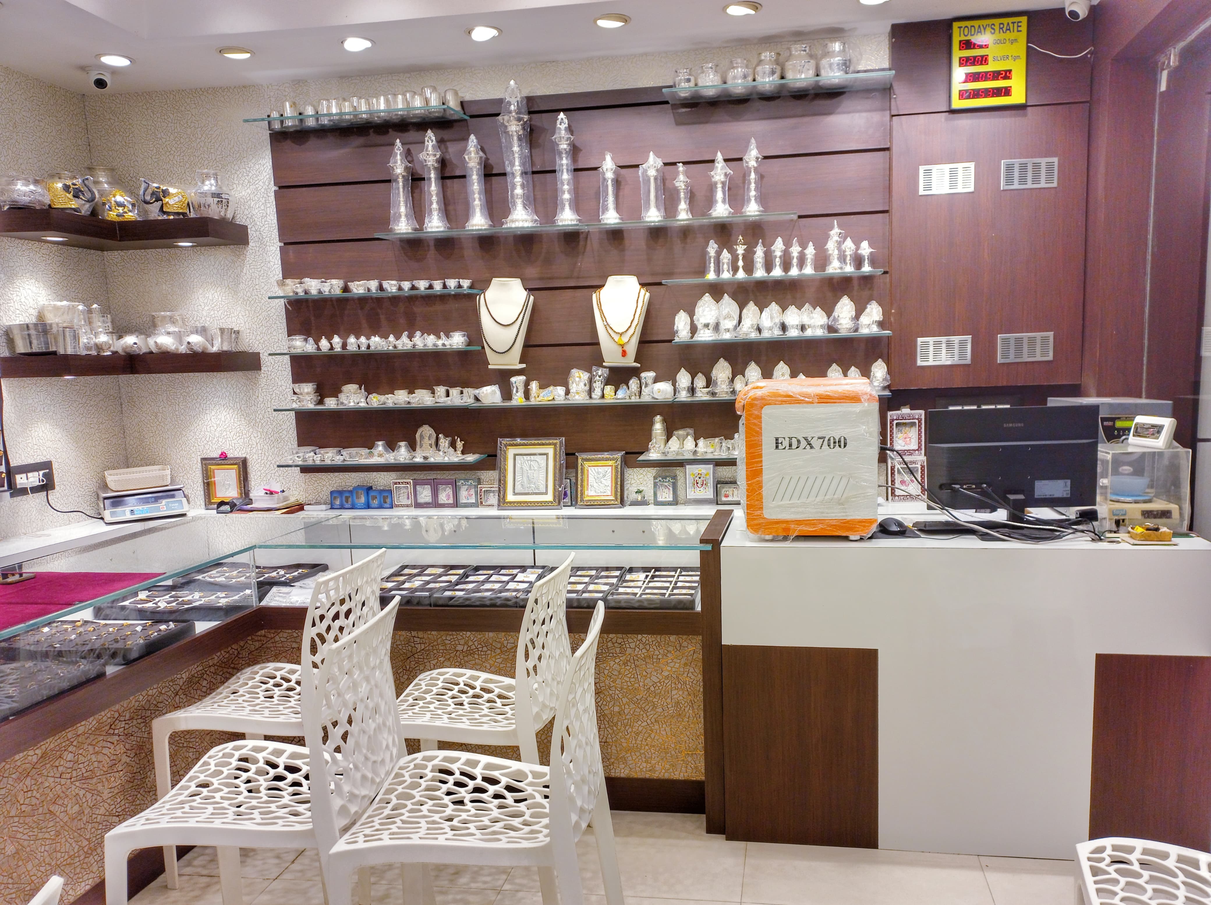 Shanmuga Jewellers Front View